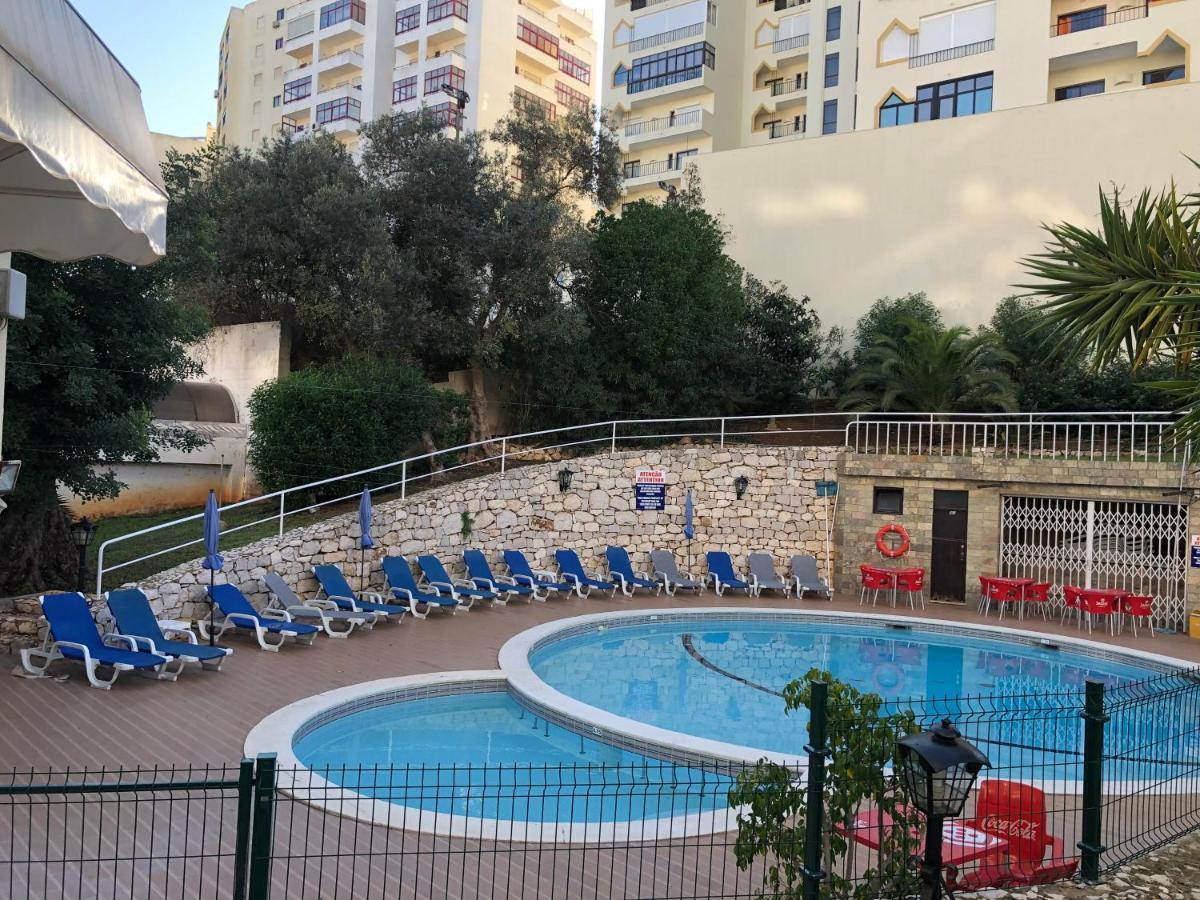 Squash Club Apartamentos Portimao Exterior photo