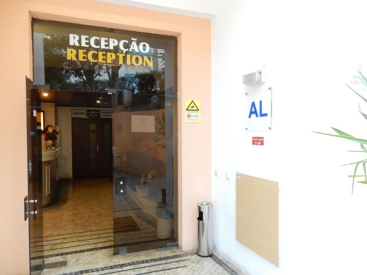 Squash Club Apartamentos Portimao Exterior photo